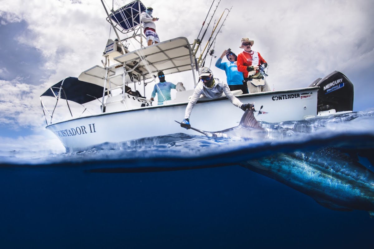 Bahia Rica Fishing & Kayak Lodge